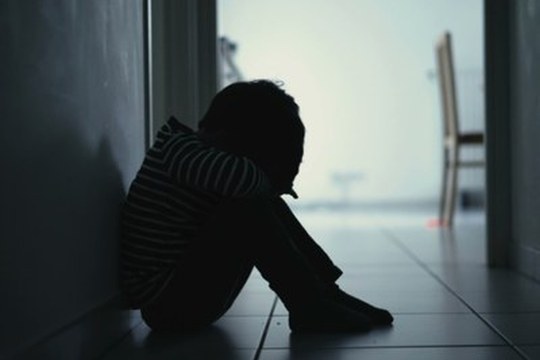 Svelare le radici dei metodi disciplinari violenti Svelare le radici dei metodi disciplinari violenti